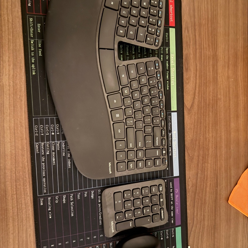 Microsoft Black Wireless Mouse